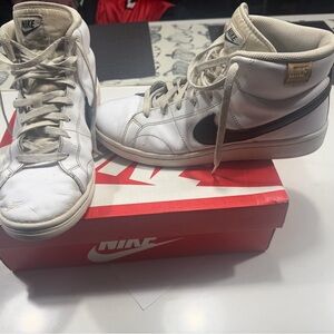Nike White and Black High-Top Sneakers mens 9.5/womens 11
